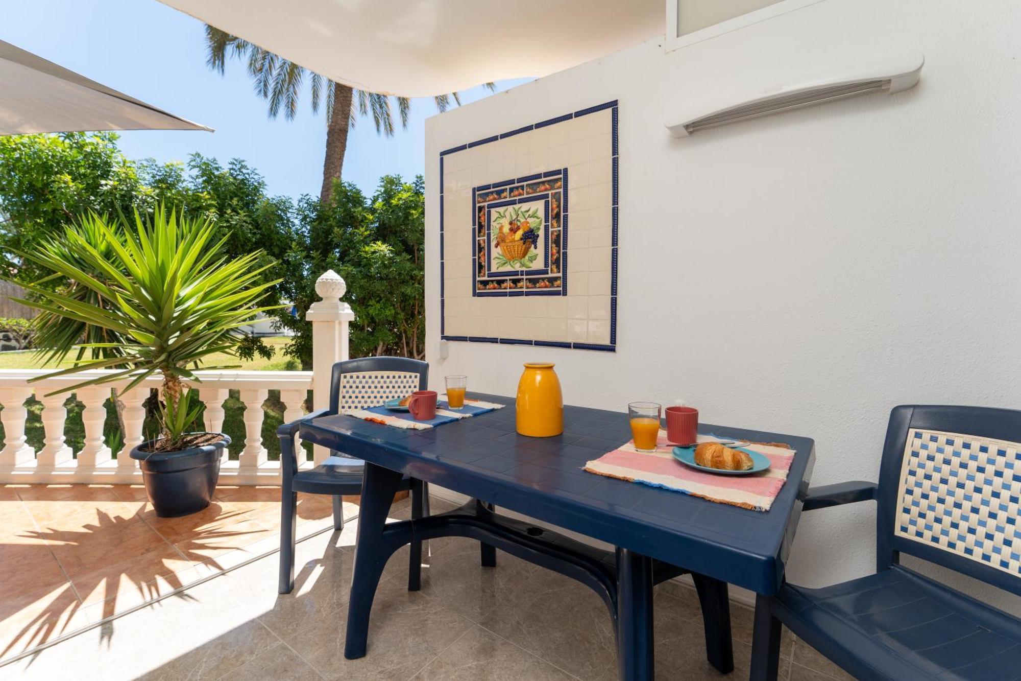 Tamaran Garden View Apartment *